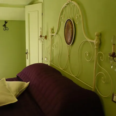 La Pecora Nera Guest house Rocchetta Nervina