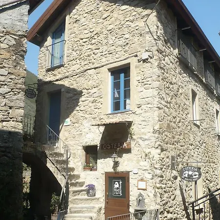 Pensión La Pecora Nera Rocchetta Nervina