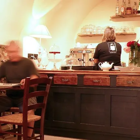 Гостевой дом La Pecora Nera 4*