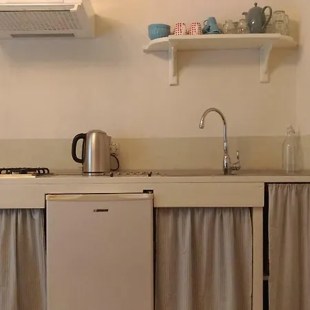 Гостевой дом La Pecora Nera Роккетта-Нервина