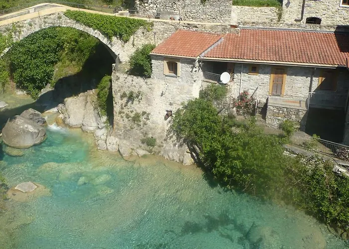 La Pecora Nera Pensión Rocchetta Nervina