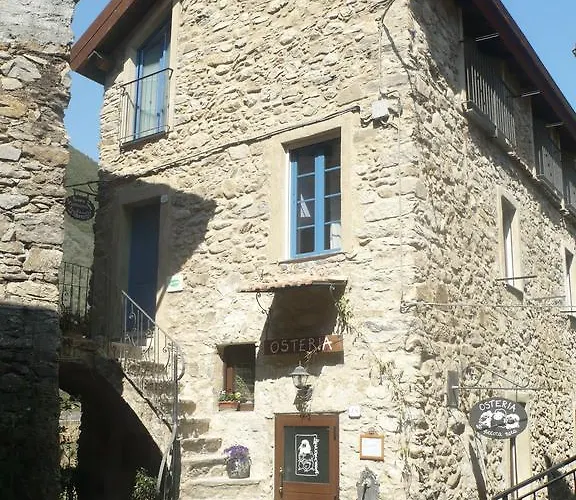 Pensión La Pecora Nera Rocchetta Nervina