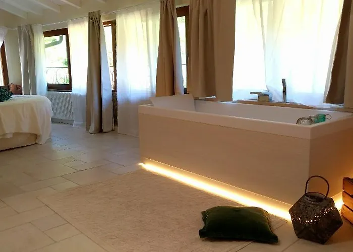 La Pecora Nera Pensión 4*